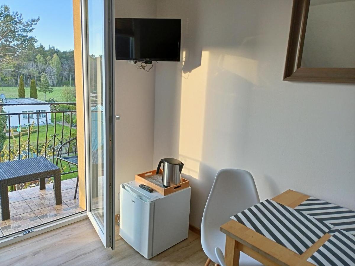 Anna Apartment Czarny Mlyn Bagian luar foto